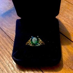 Sterling silver and green stone ring